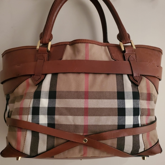 Burberry Large Landscape Lynher House Check Canvas & Smooth Leather Tote Bag - Picture 3 of 16